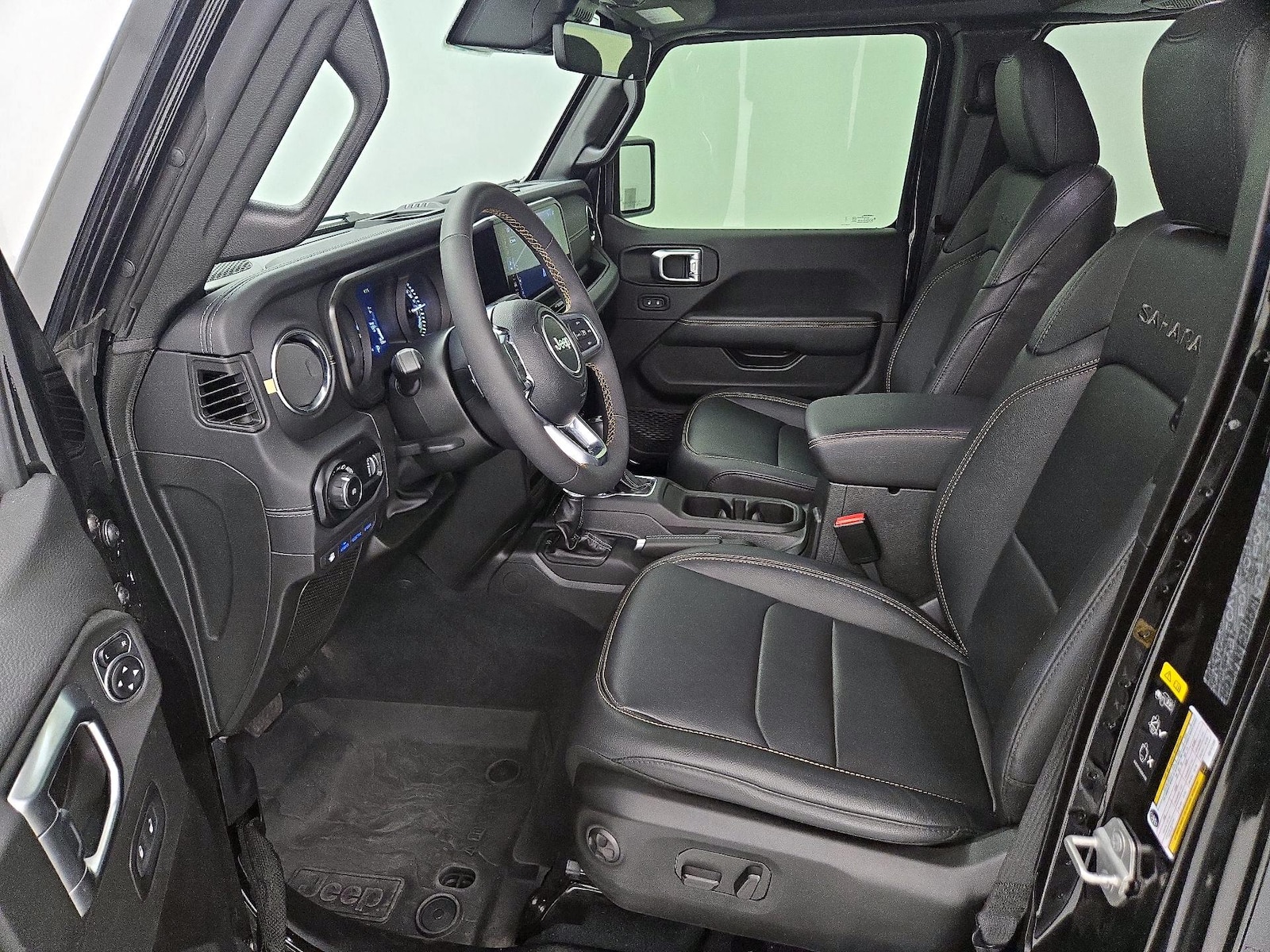 2024 Jeep Wrangler 4xe Sahara 4XE - Photo 12