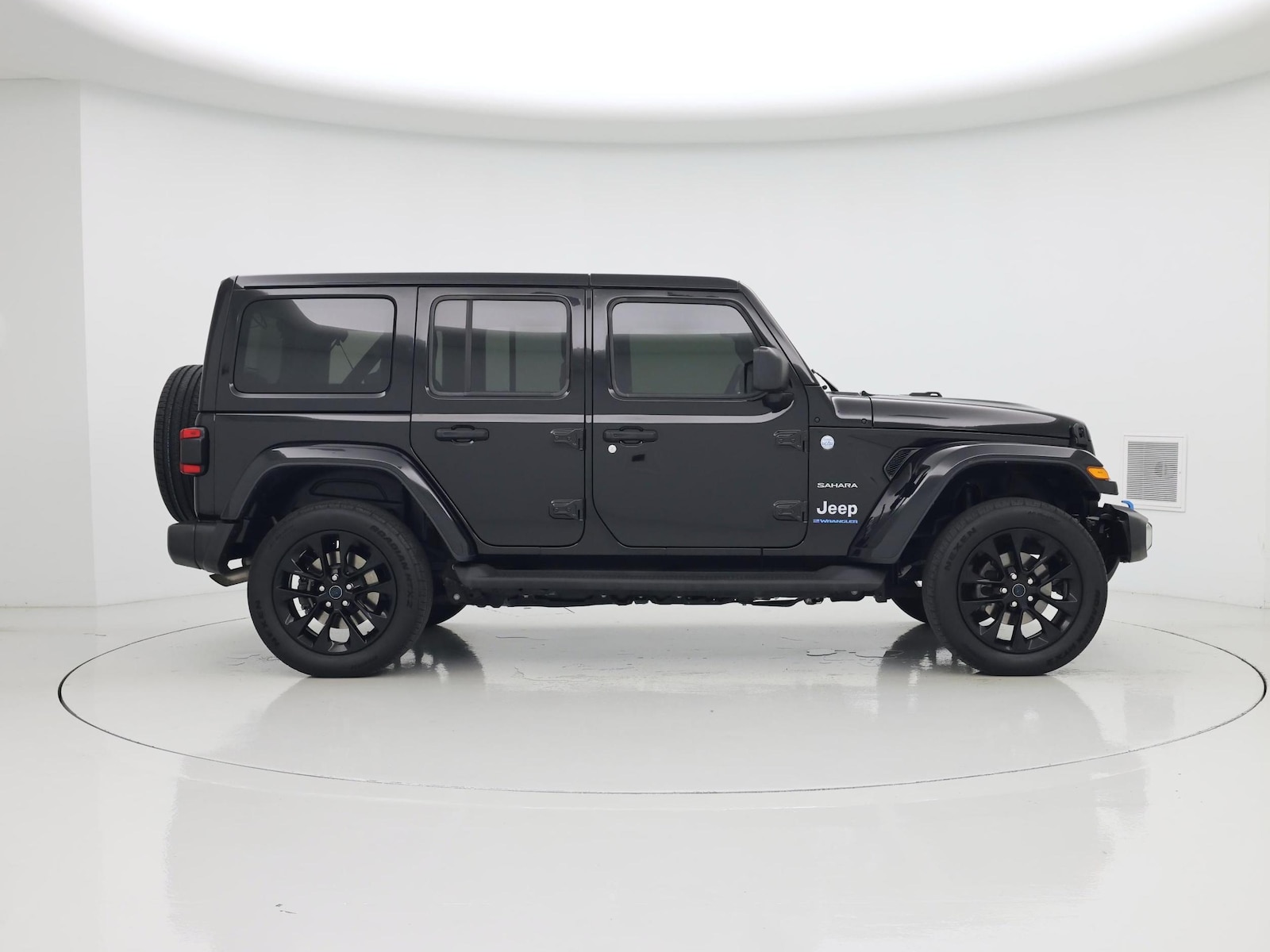2024 Jeep Wrangler 4xe Sahara 4XE - Photo 8