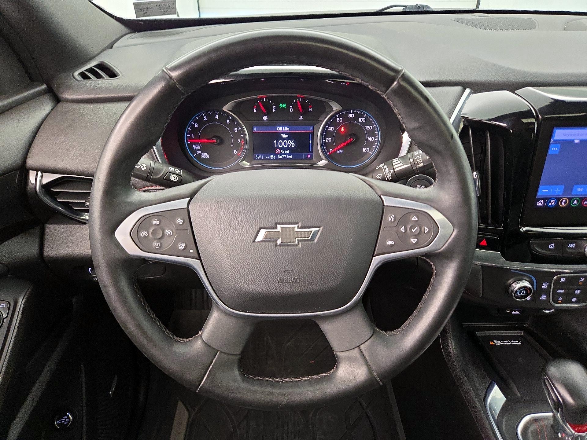 Thumbnail: 2023 Chevrolet Traverse - 10