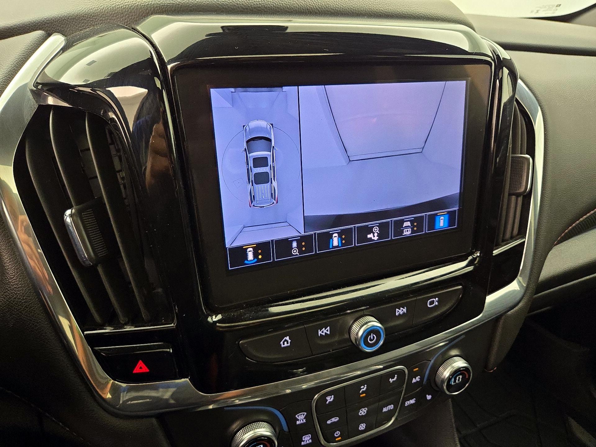 Thumbnail: 2023 Chevrolet Traverse - 15