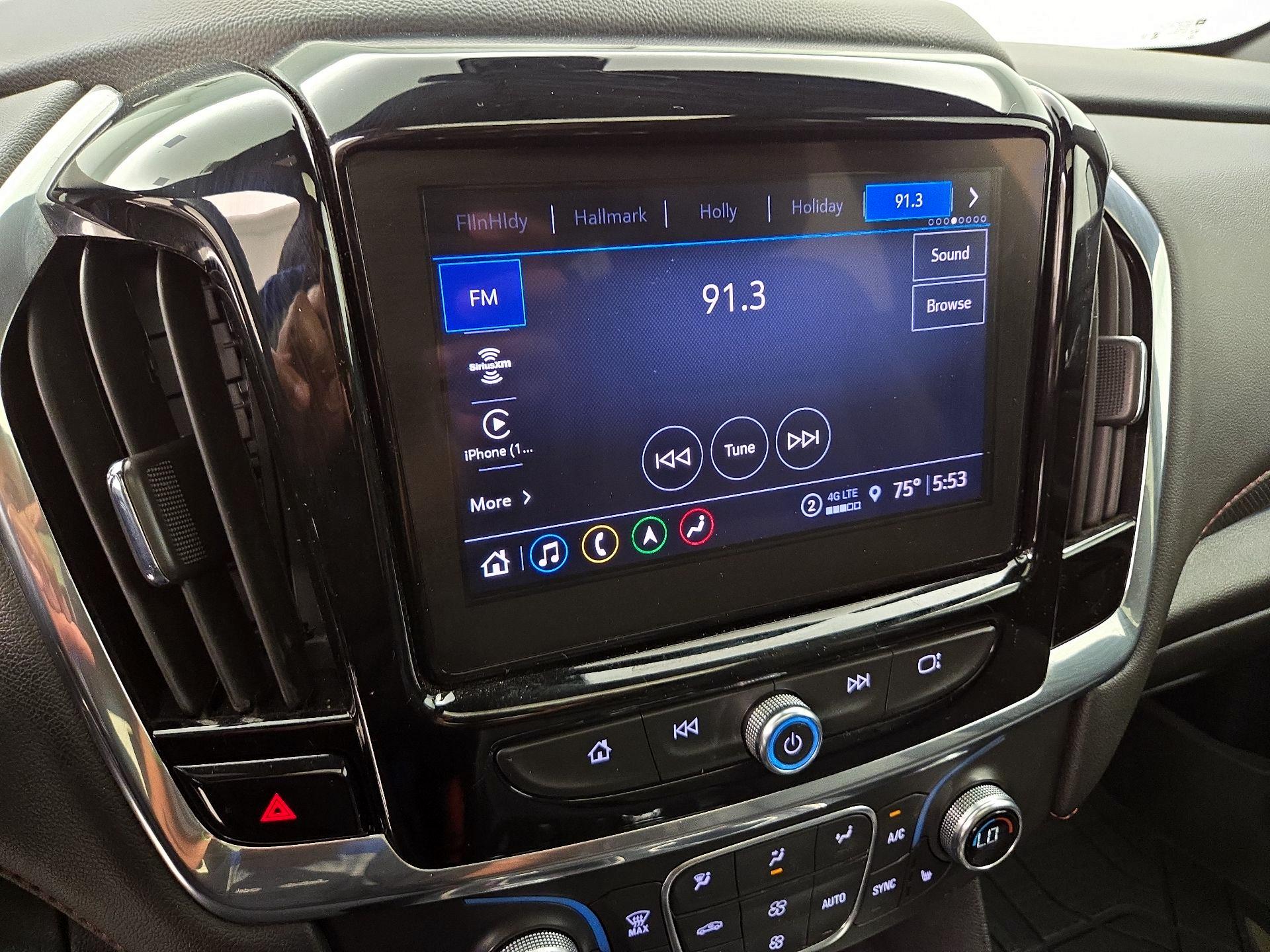 Thumbnail: 2023 Chevrolet Traverse - 16