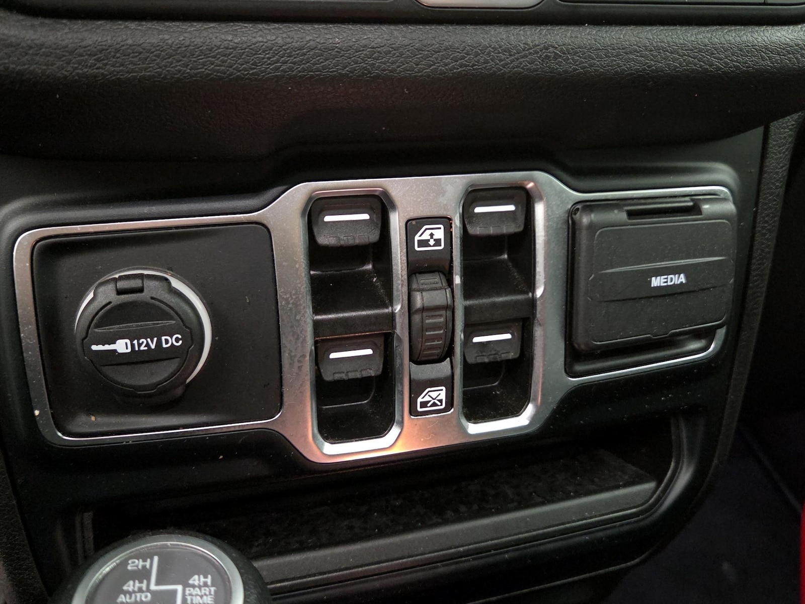 2024 Jeep Wrangler 4xe Sports S 4XE - Photo 19
