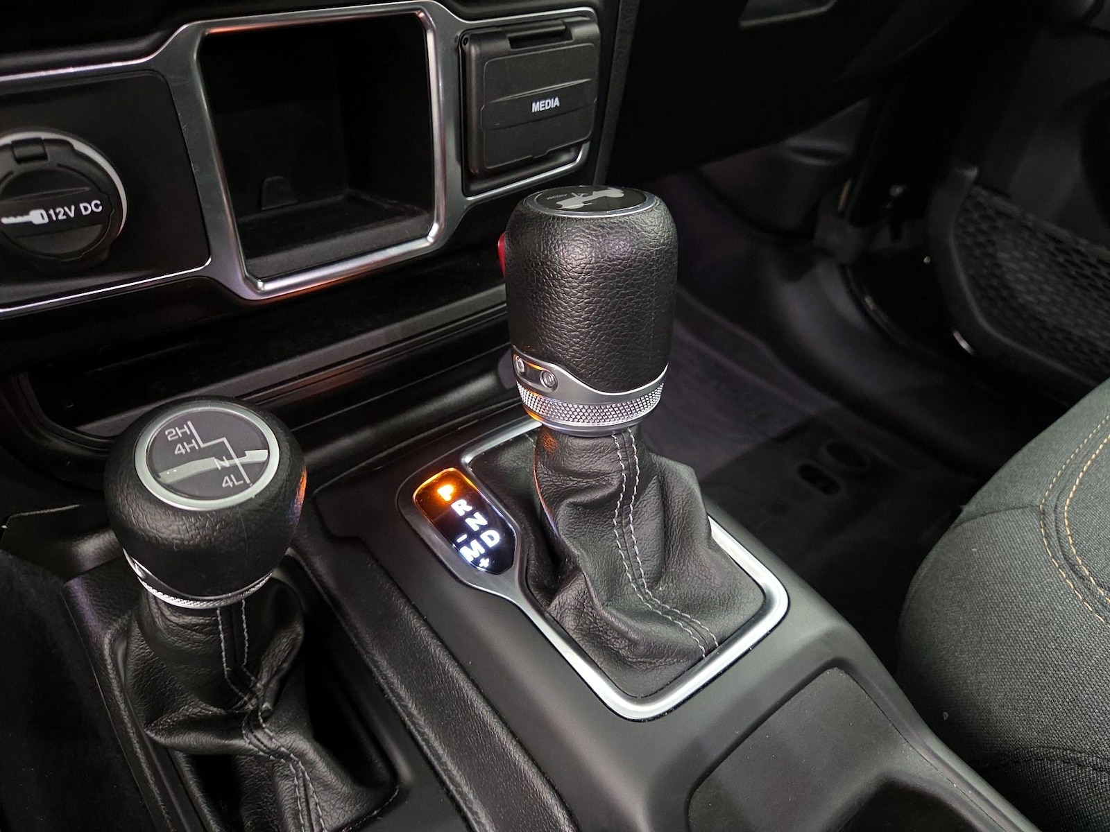 2024 Jeep Wrangler 2-Door Sport - Photo 18
