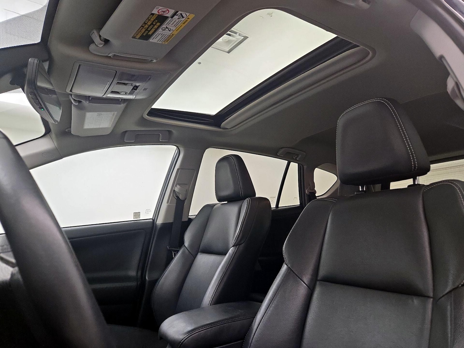 Sunroof(s) & Overhead Airbags