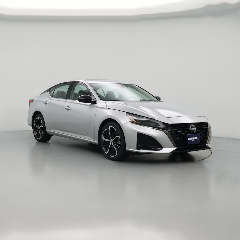 2024 Nissan Altima SR