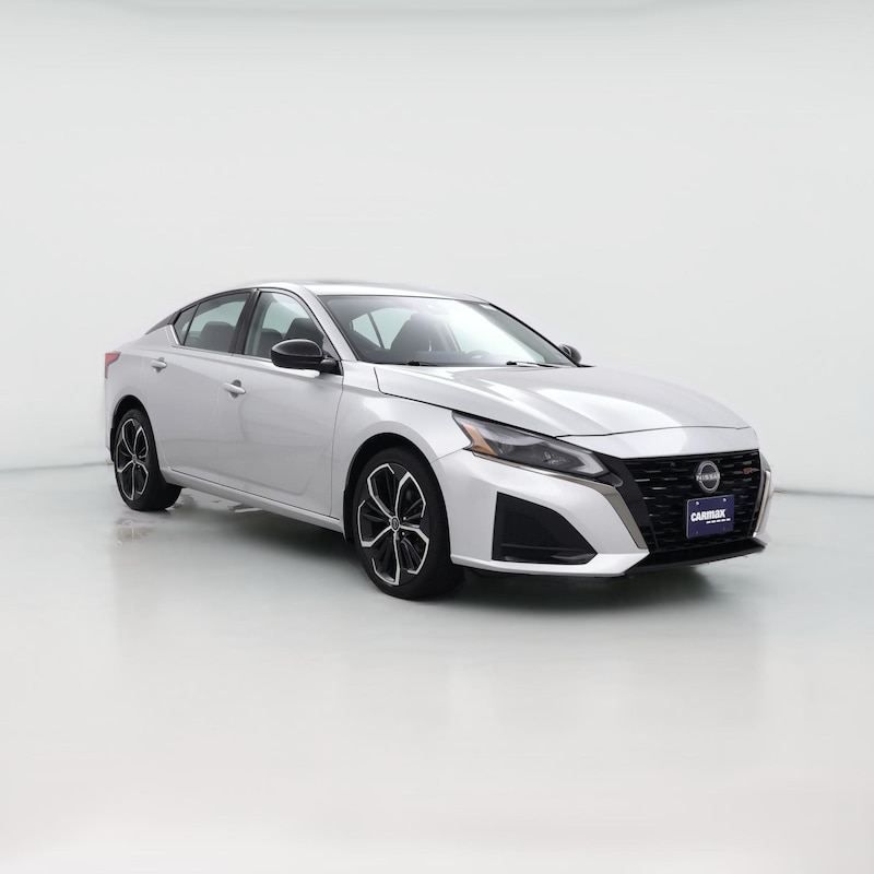 2024 Nissan Altima SR