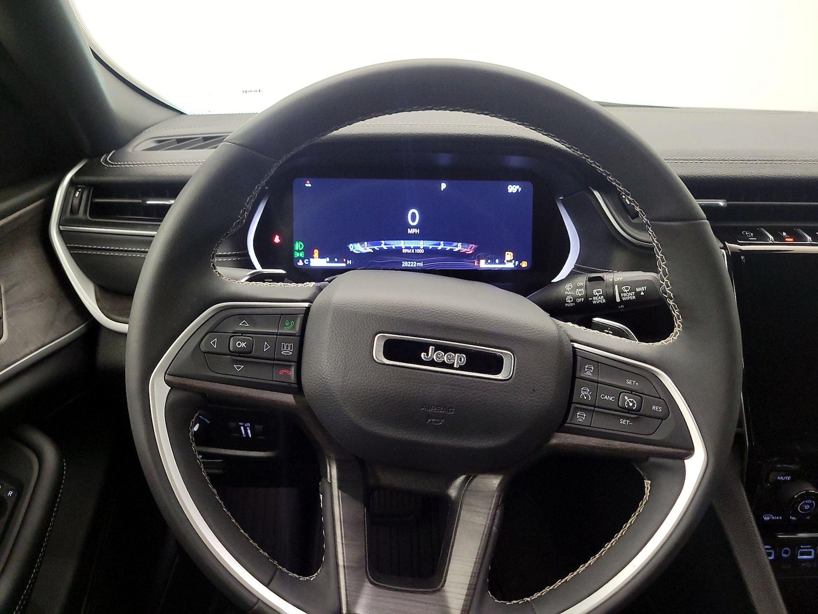 2024 Jeep Grand Cherokee Limited - Photo 11
