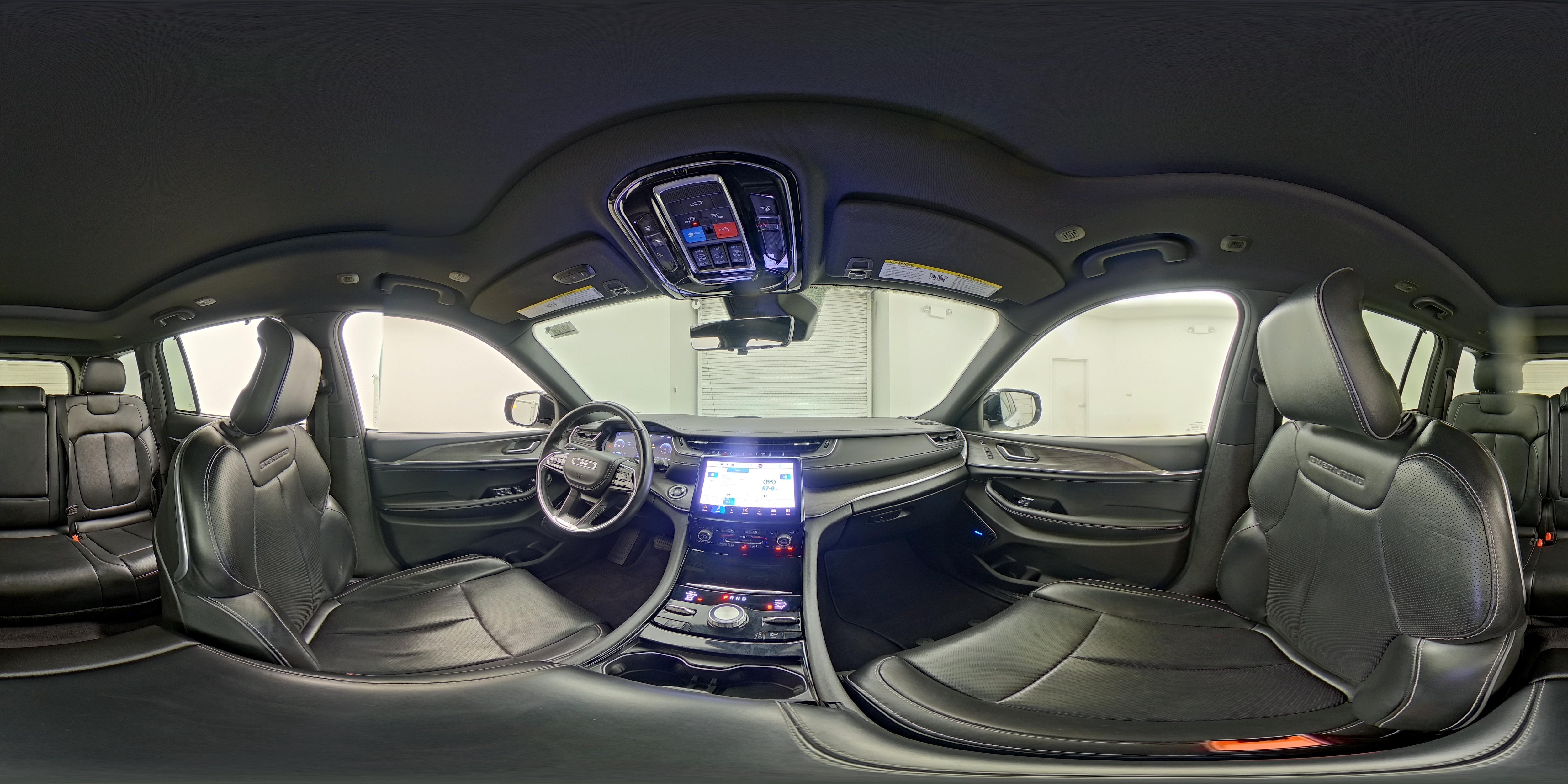 2022 Jeep Grand Cherokee Overland - Photo 26