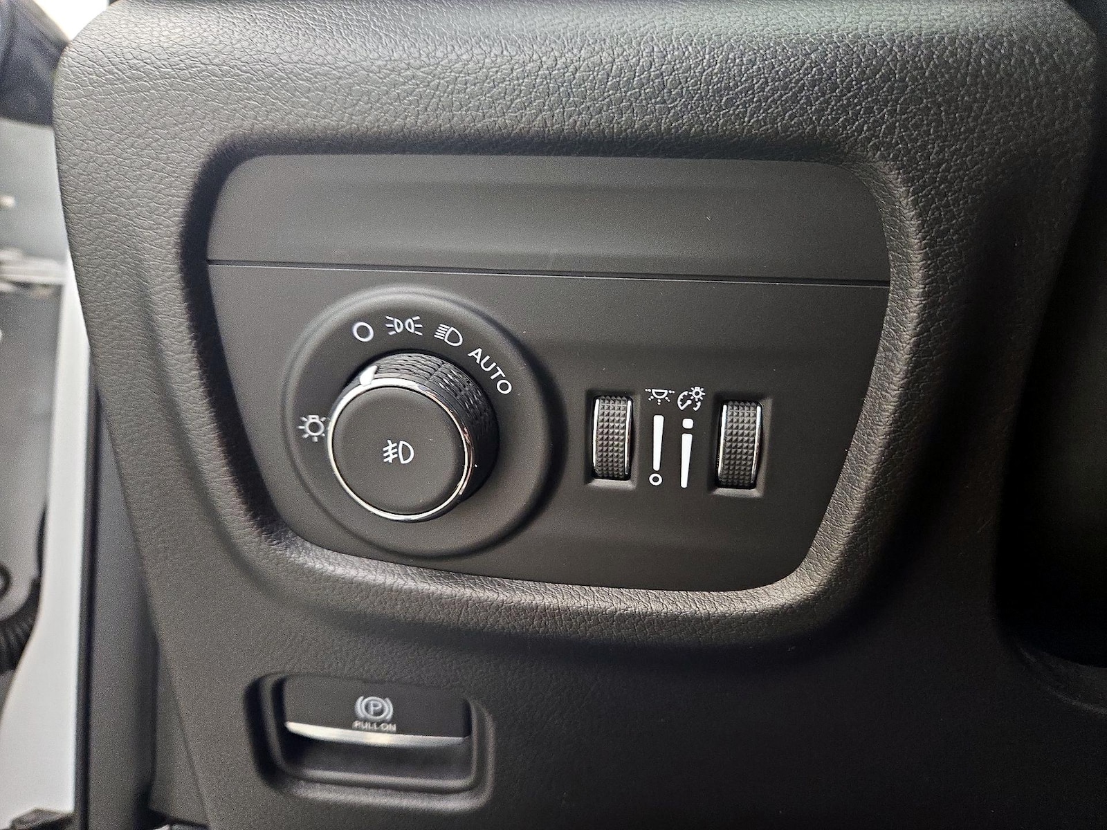 2022 Jeep Grand Cherokee Overland - Photo 14