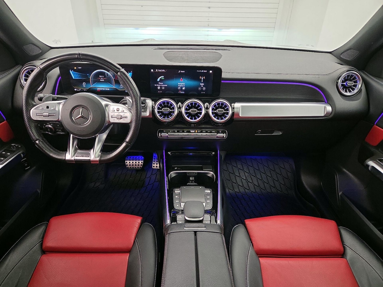 2022 Mercedes-Benz GLB AMG GLB35 - Photo 10