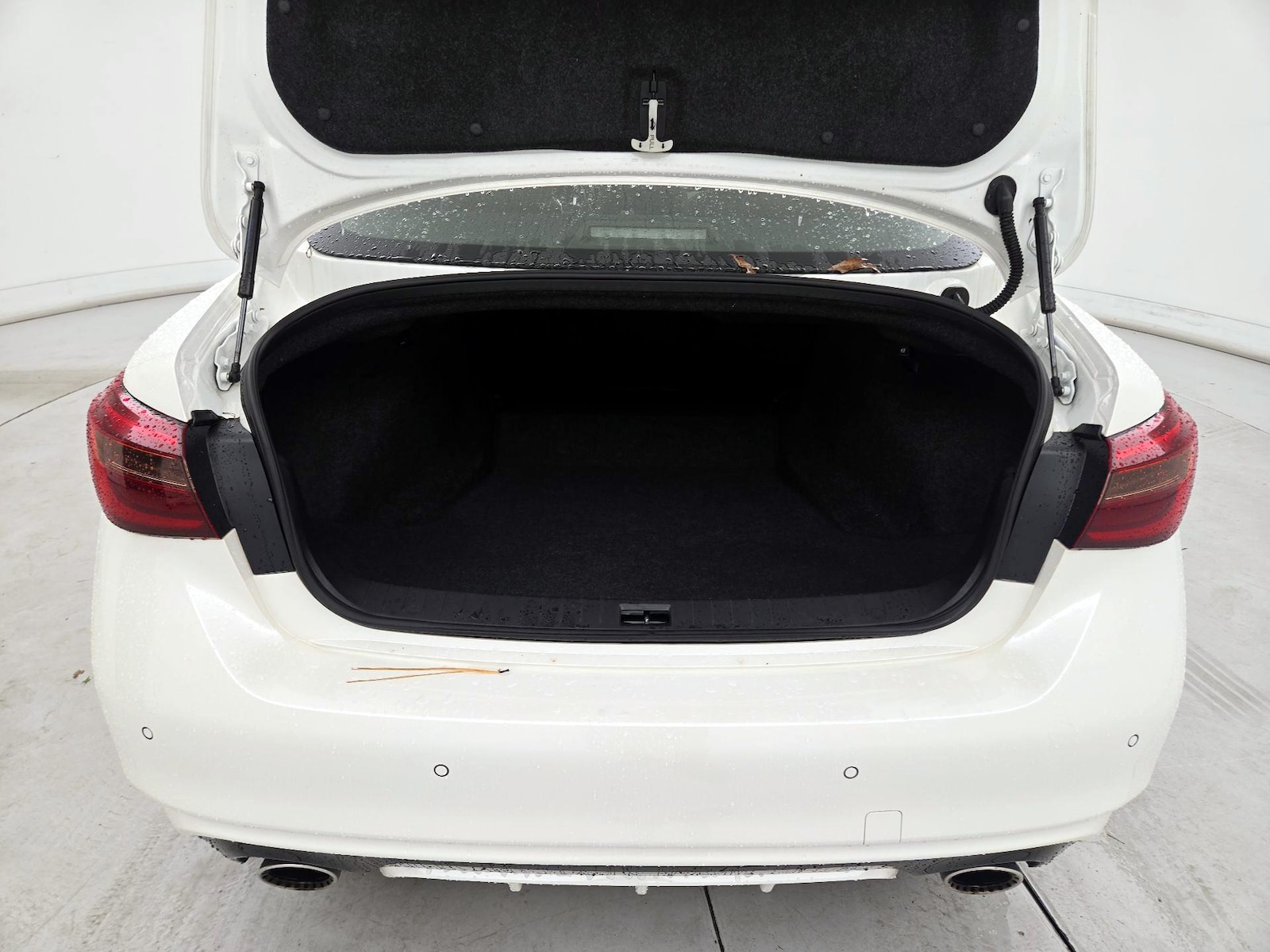 2024 INFINITI Q50 RED SPORT - Photo 23