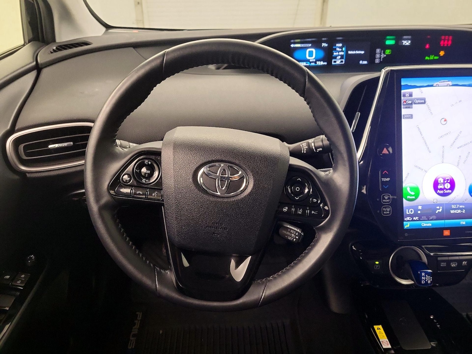 2021 Toyota Prius Prime Limited - Photo 11