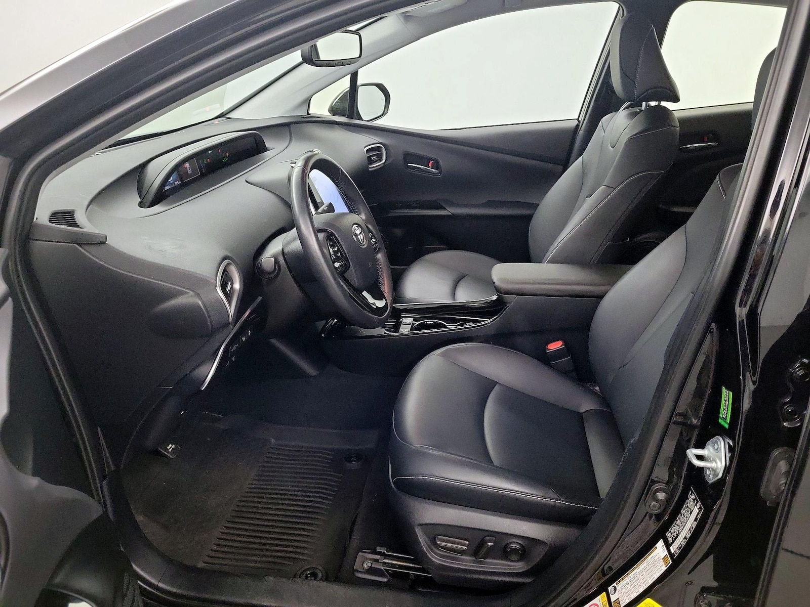 2021 Toyota Prius Prime Limited - Photo 12