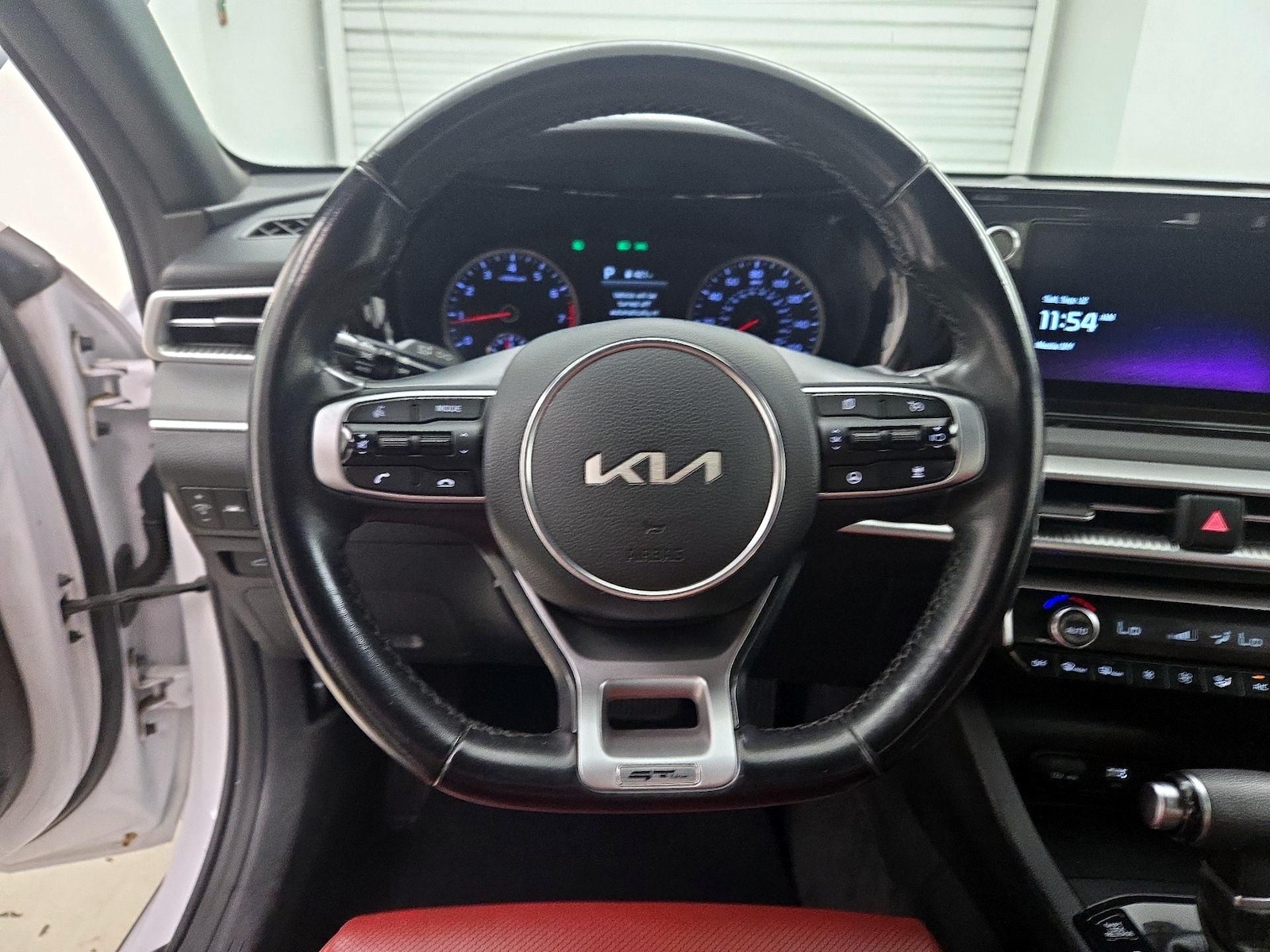 2023 Kia K5 GT-Line - Photo 11