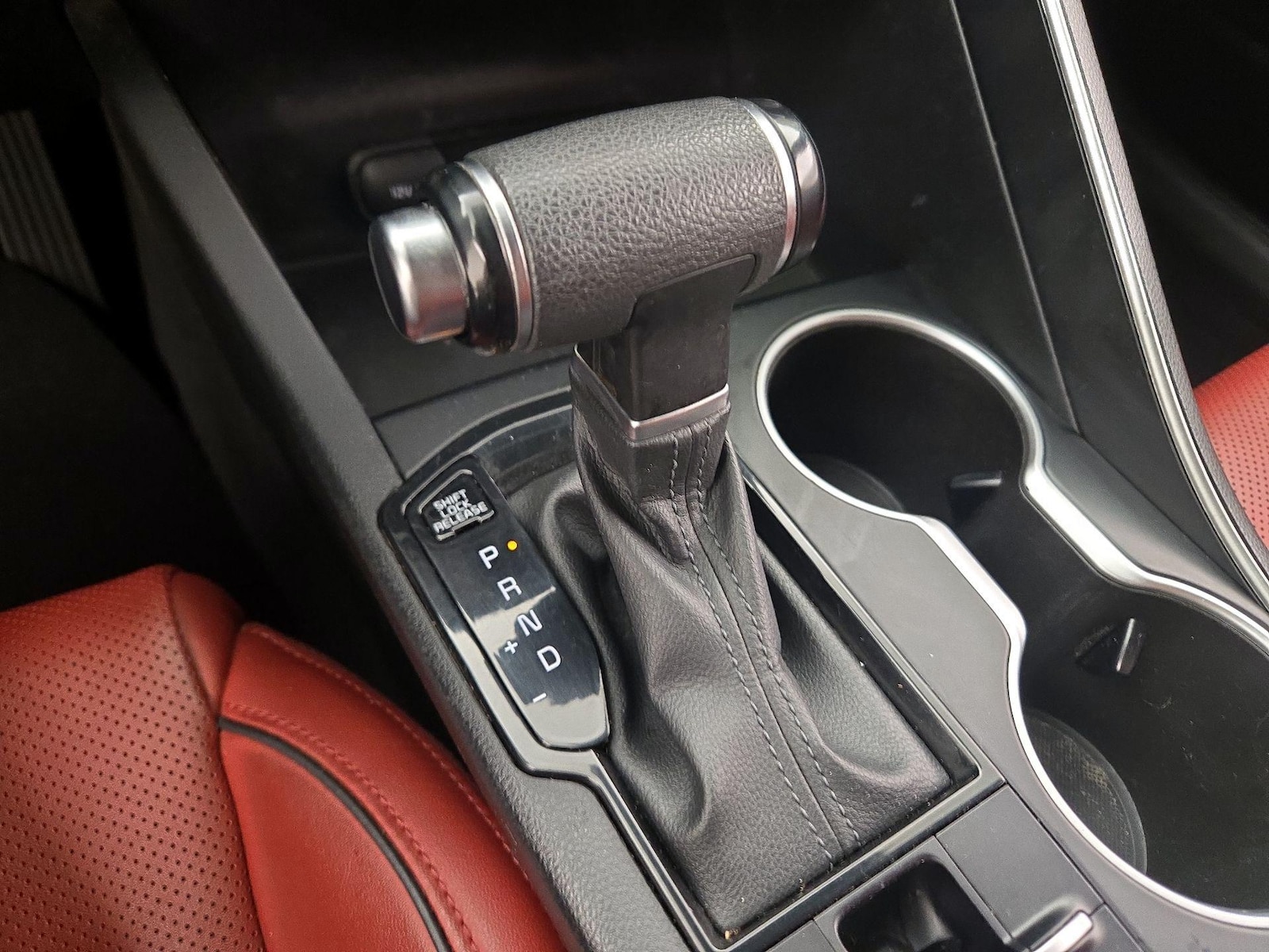 2023 Kia K5 GT-Line - Photo 18