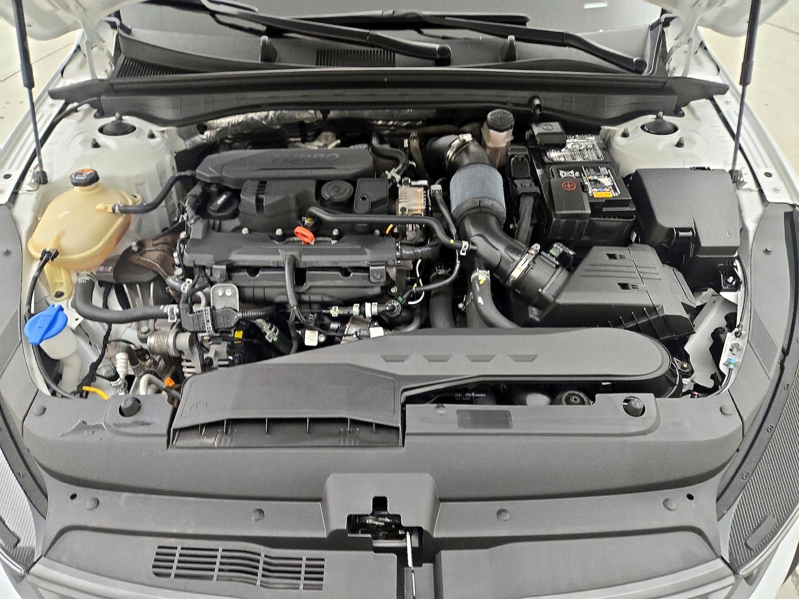 2023 Kia K5 GT-Line - Photo 22