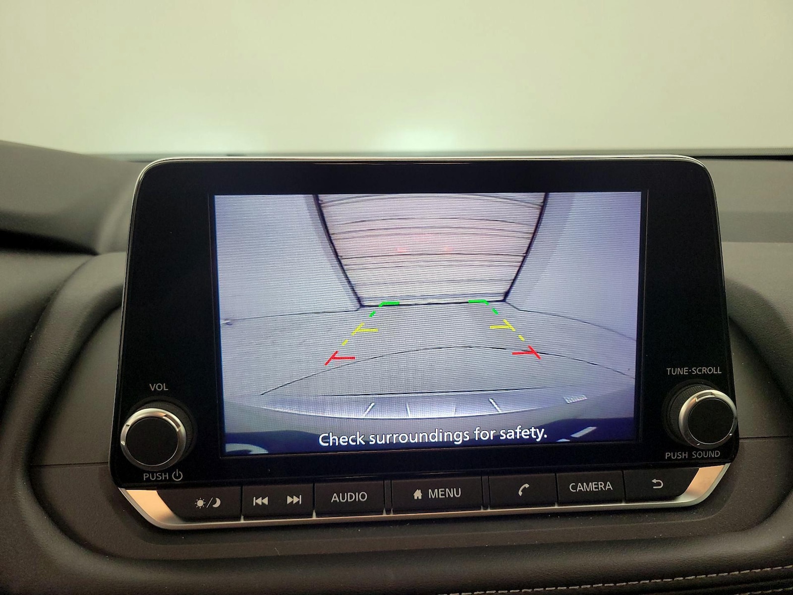 2025 Nissan Rogue SV - Photo 15