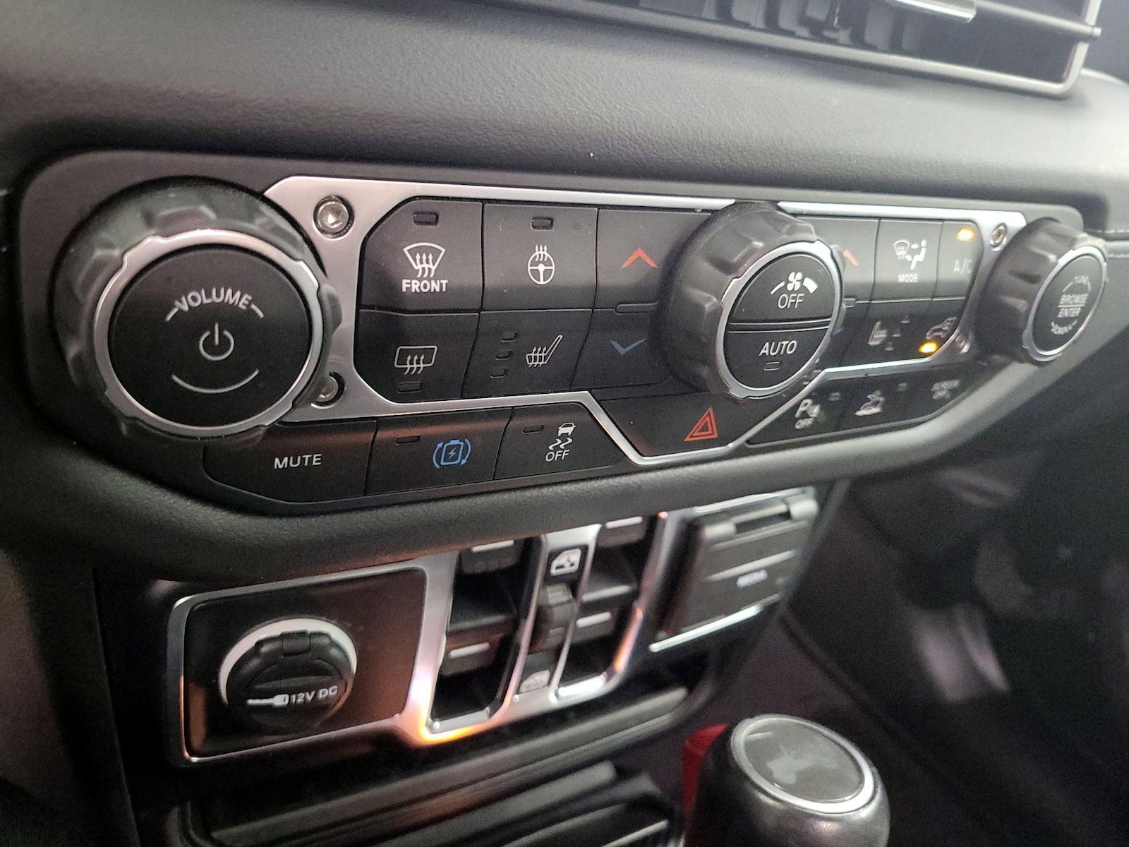 2024 Jeep Wrangler 4xe Sahara 4XE - Photo 17