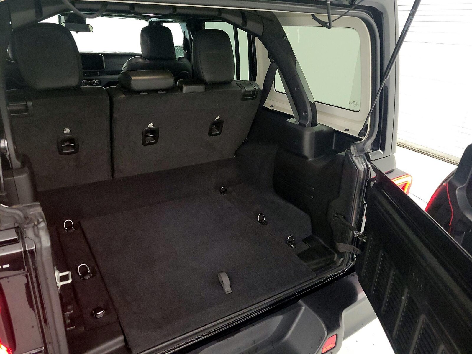 2024 Jeep Wrangler 4xe Sahara 4XE - Photo 21