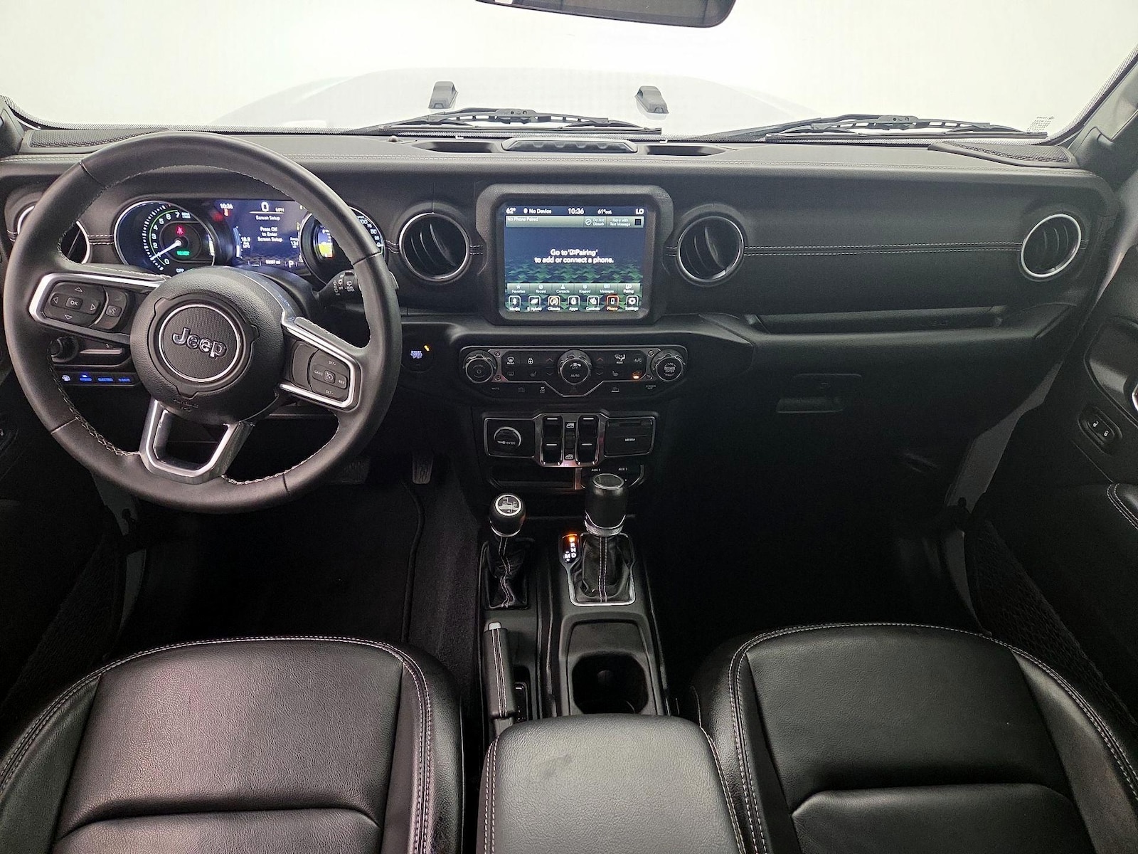 Apple CarPlay® & Android Auto™