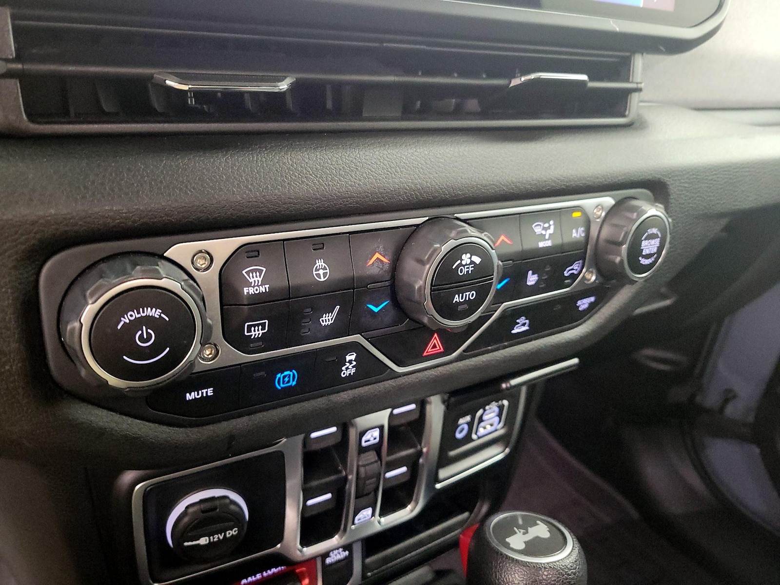 2024 Jeep Wrangler 4xe Willys 4XE - Photo 18