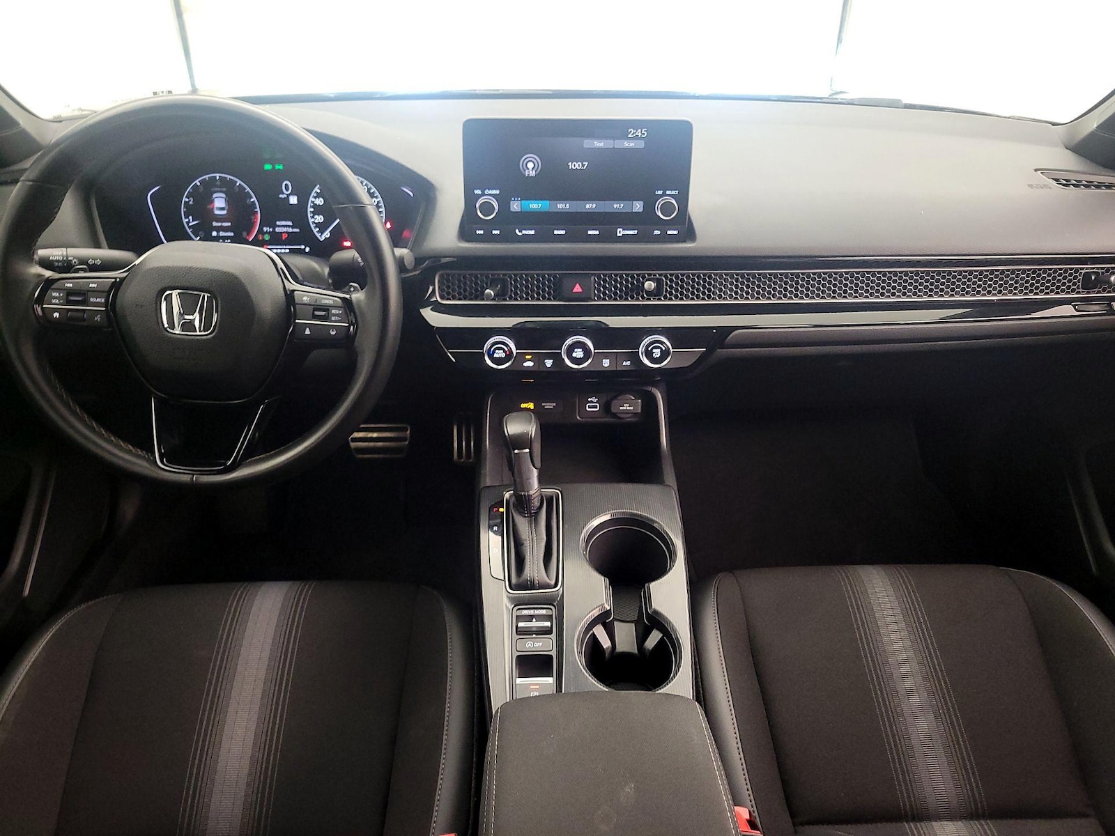 Apple CarPlay® & Android Auto™
