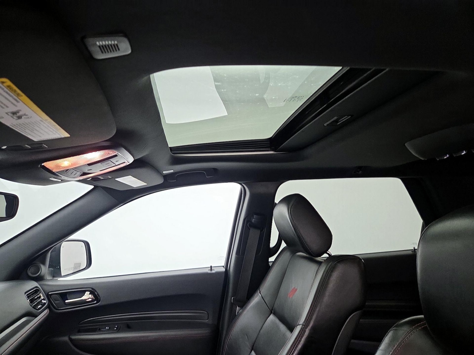 Sunroof(s) & Overhead Airbags