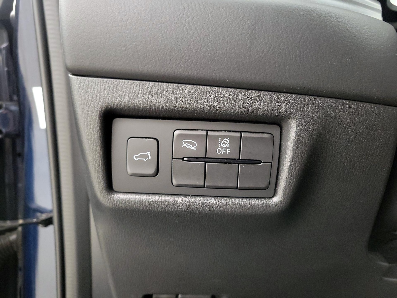 2025 Mazda CX-5 S Preferred package - Photo 14