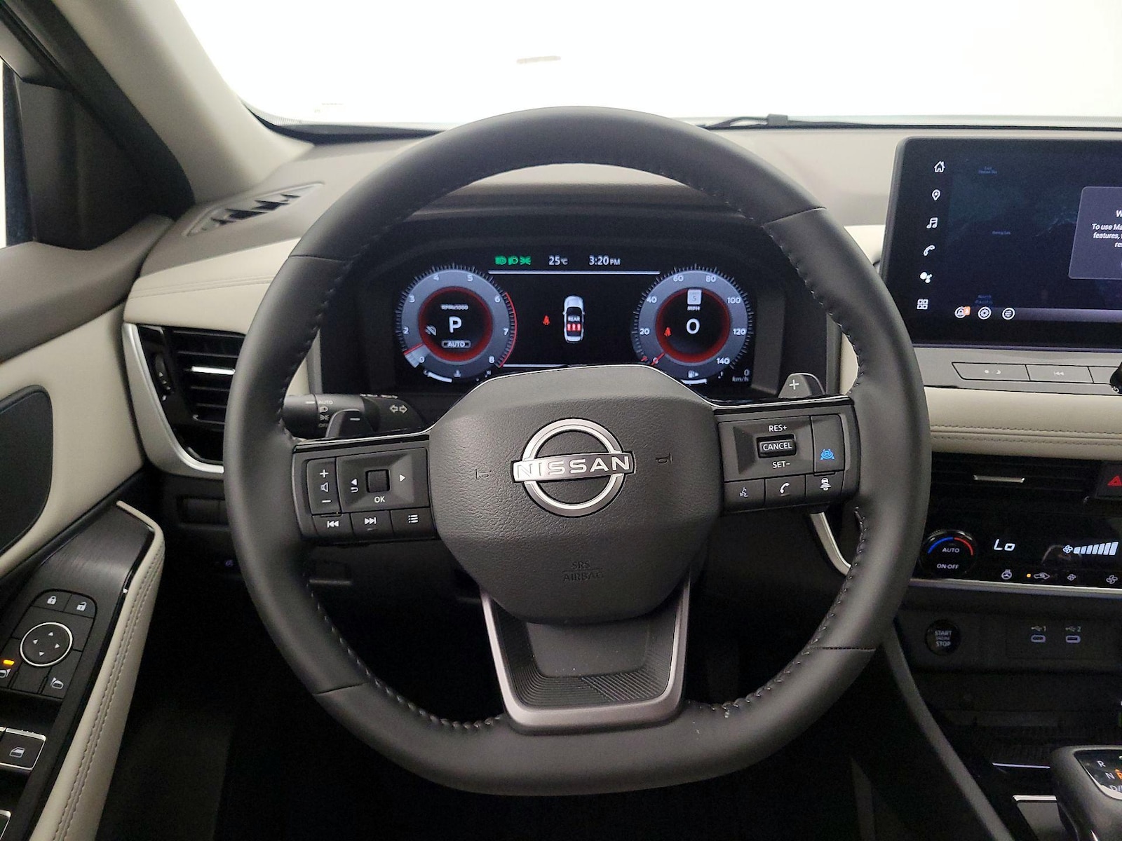 2025 Nissan Rogue SL - Photo 11