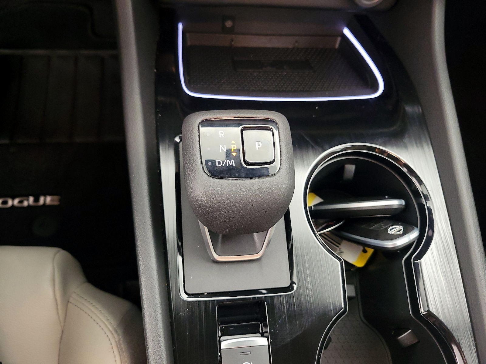 2025 Nissan Rogue SL - Photo 19