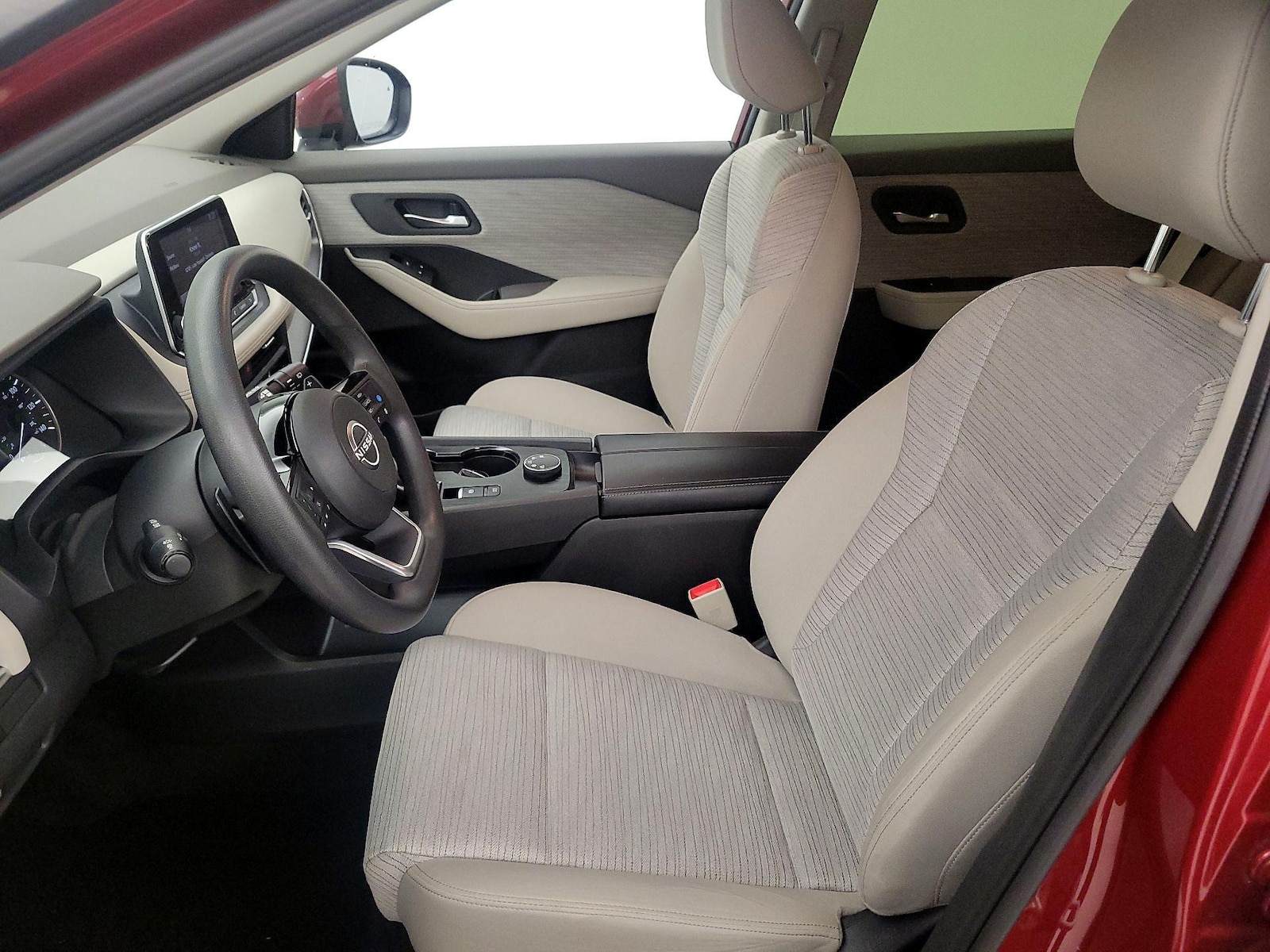 Power Seat(s) & Side Airbags
