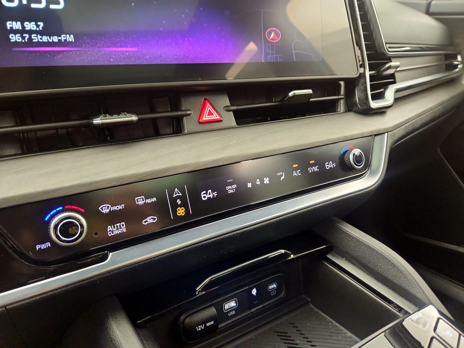2024 Kia Sportage X-Line - Photo 18