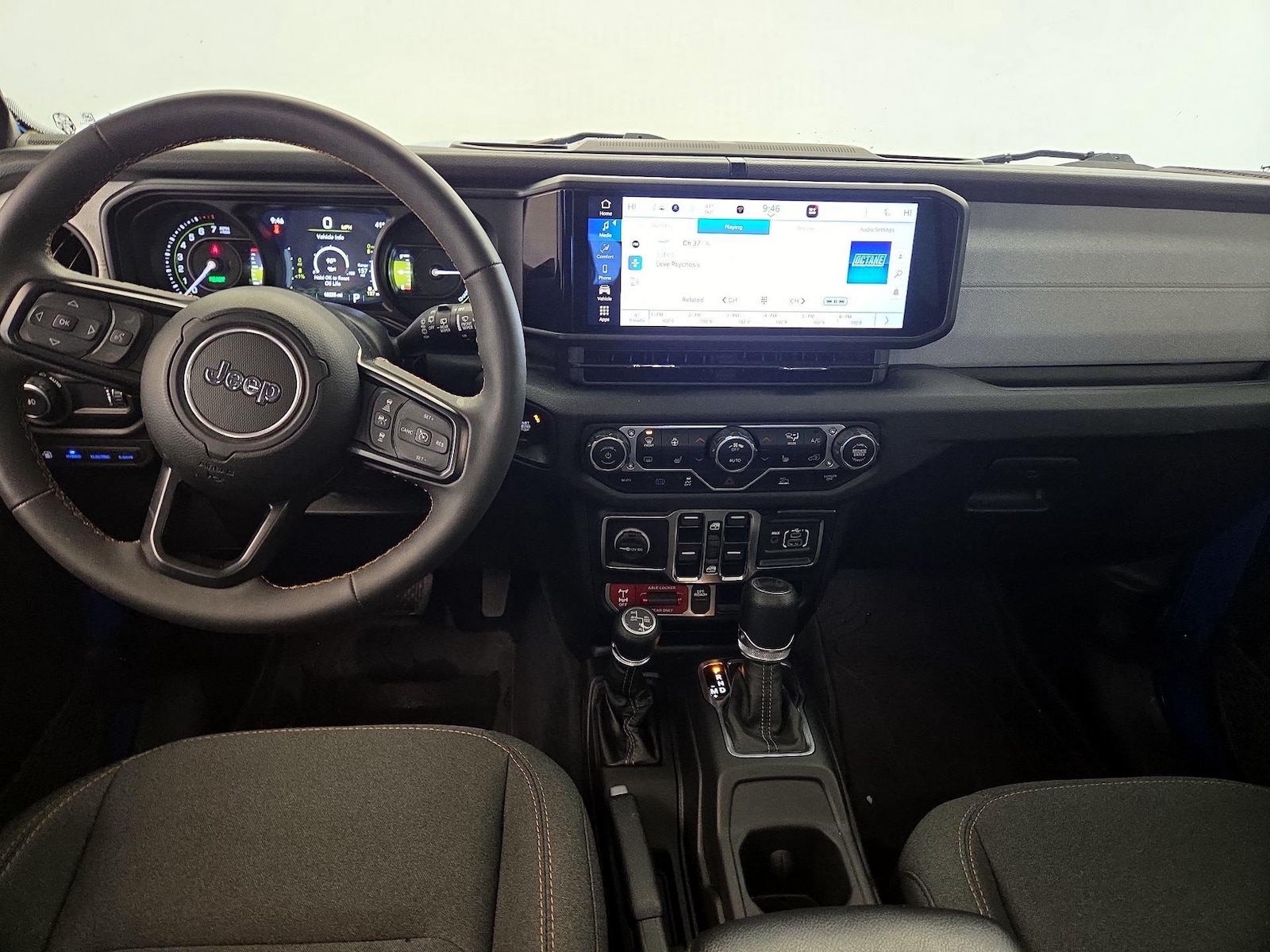 Apple CarPlay® & Android Auto™