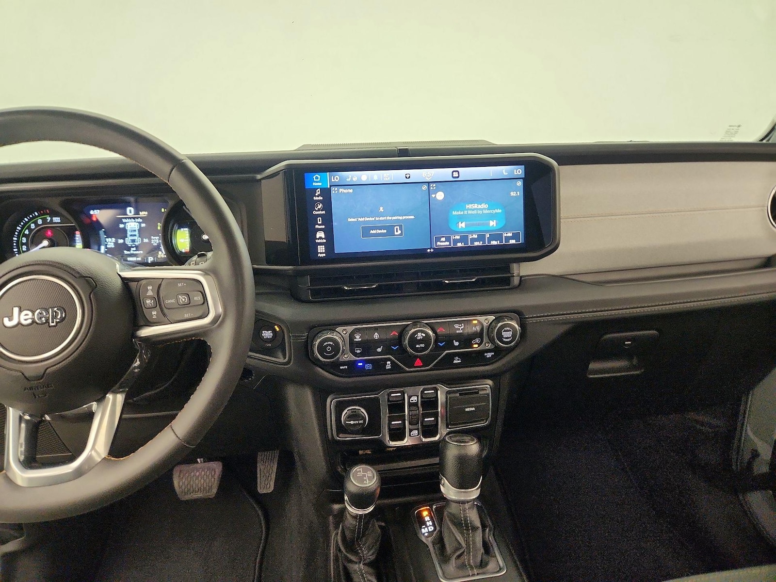 2024 Jeep Wrangler 4xe Sahara 4XE - Photo 10