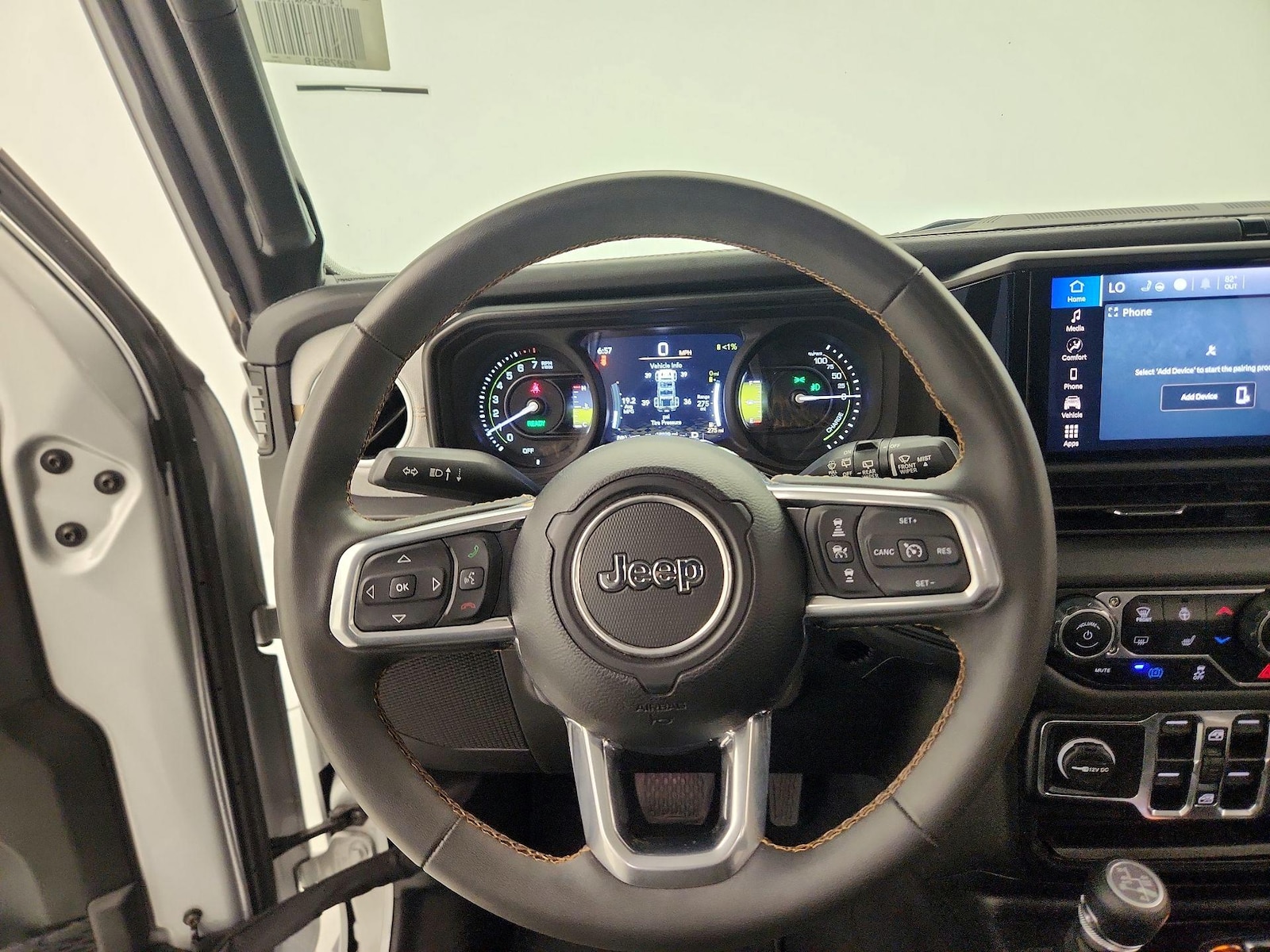 2024 Jeep Wrangler 4xe Sahara 4XE - Photo 11