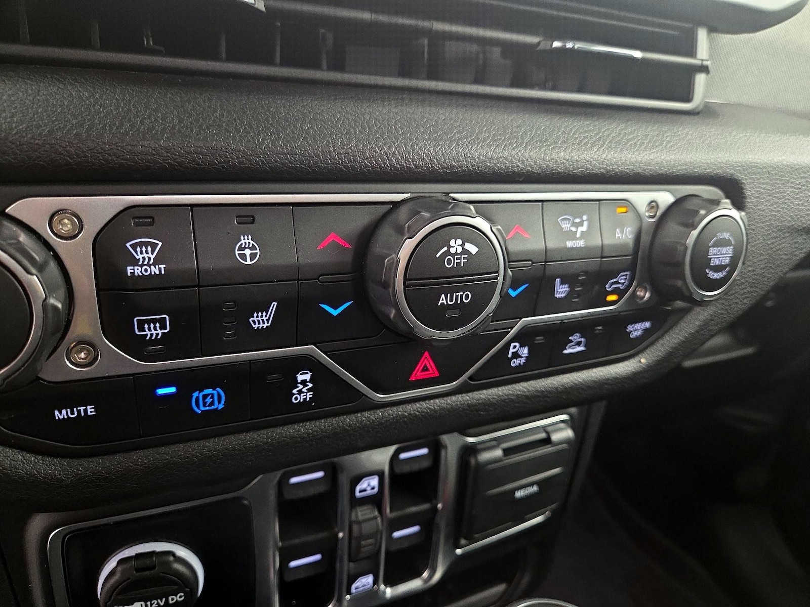 2024 Jeep Wrangler 4xe Sports S 4XE - Photo 15