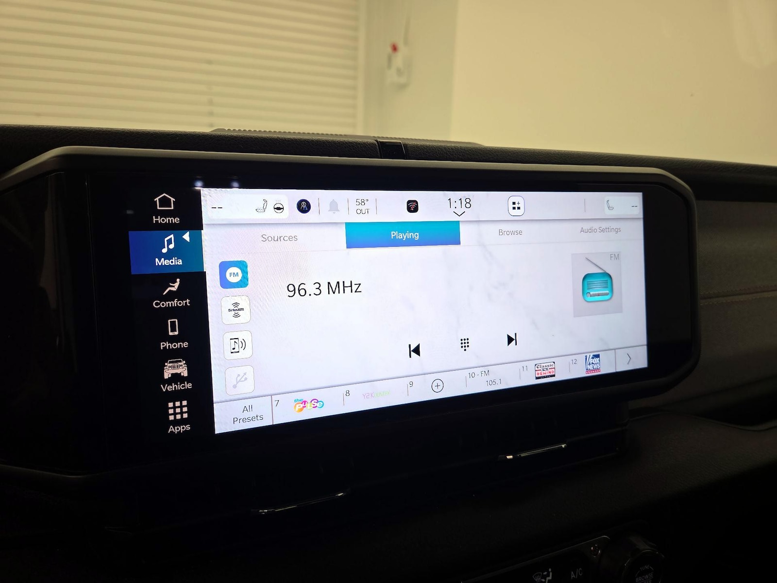 2024 Jeep Wrangler 4-Door Sport S - Photo 16