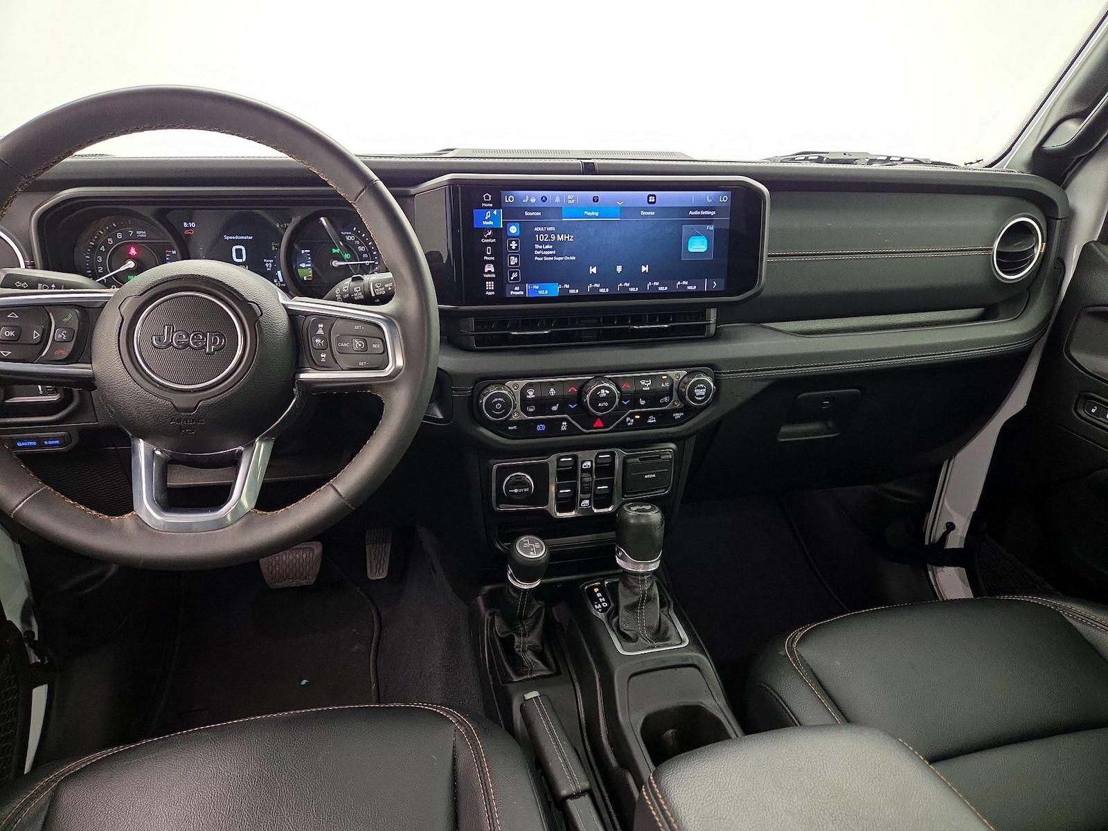 Apple CarPlay® & Android Auto™