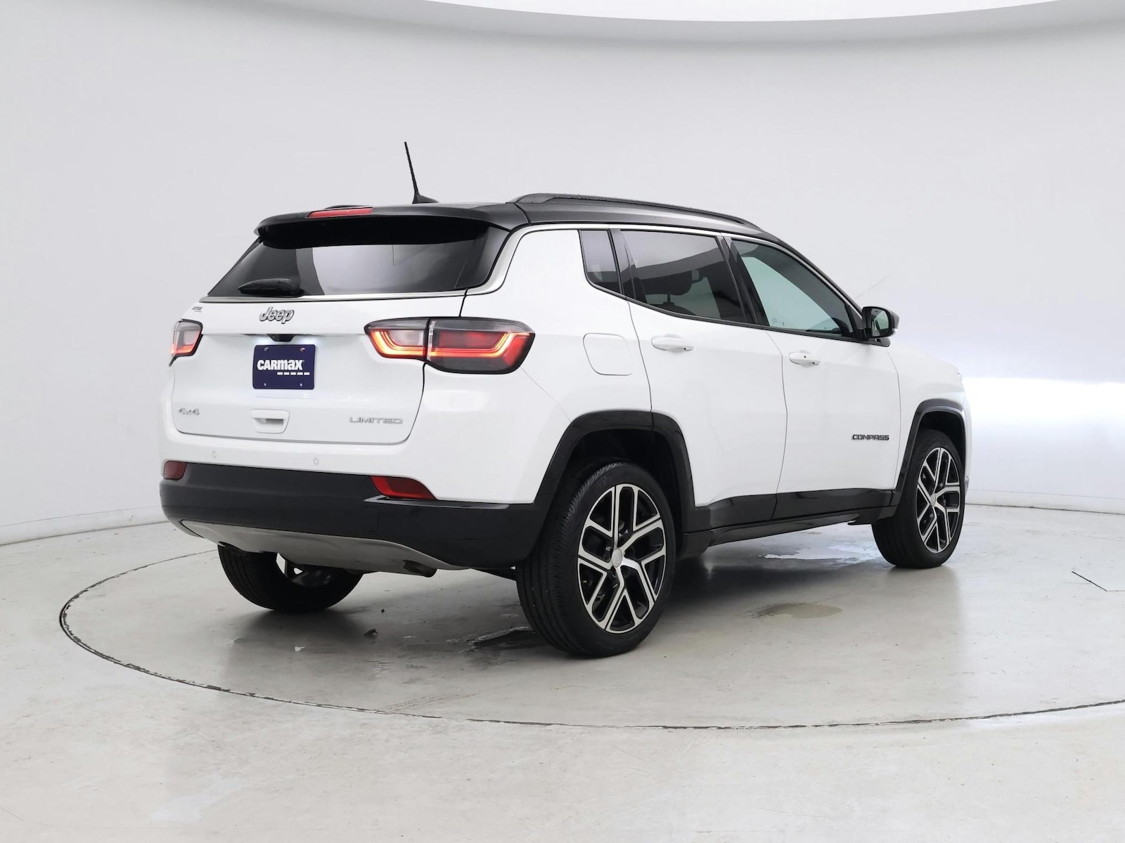 2024 Jeep Compass Limited - Photo 9