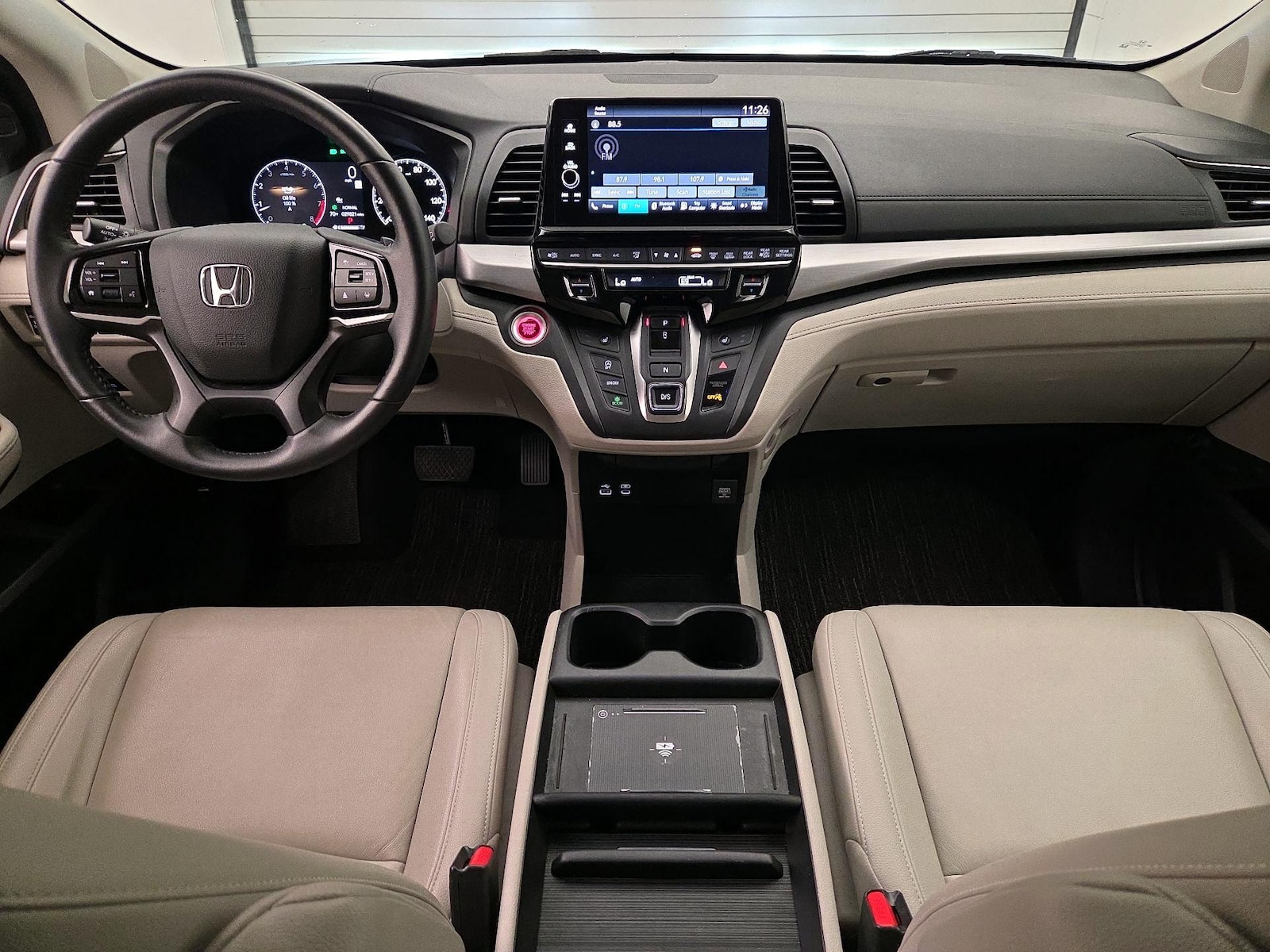 2025 Honda Odyssey EX-L - Photo 10