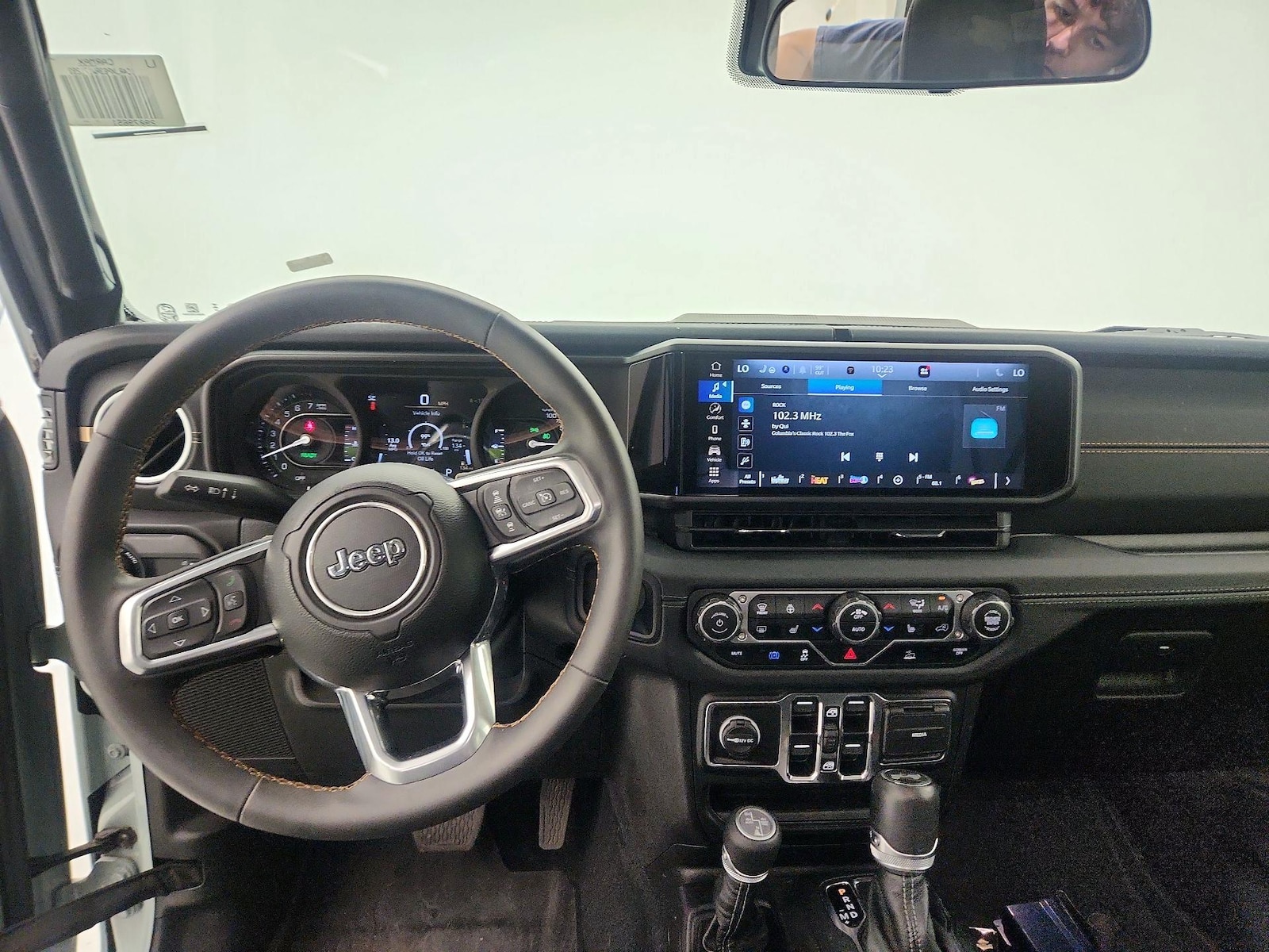 Apple CarPlay® & Android Auto™