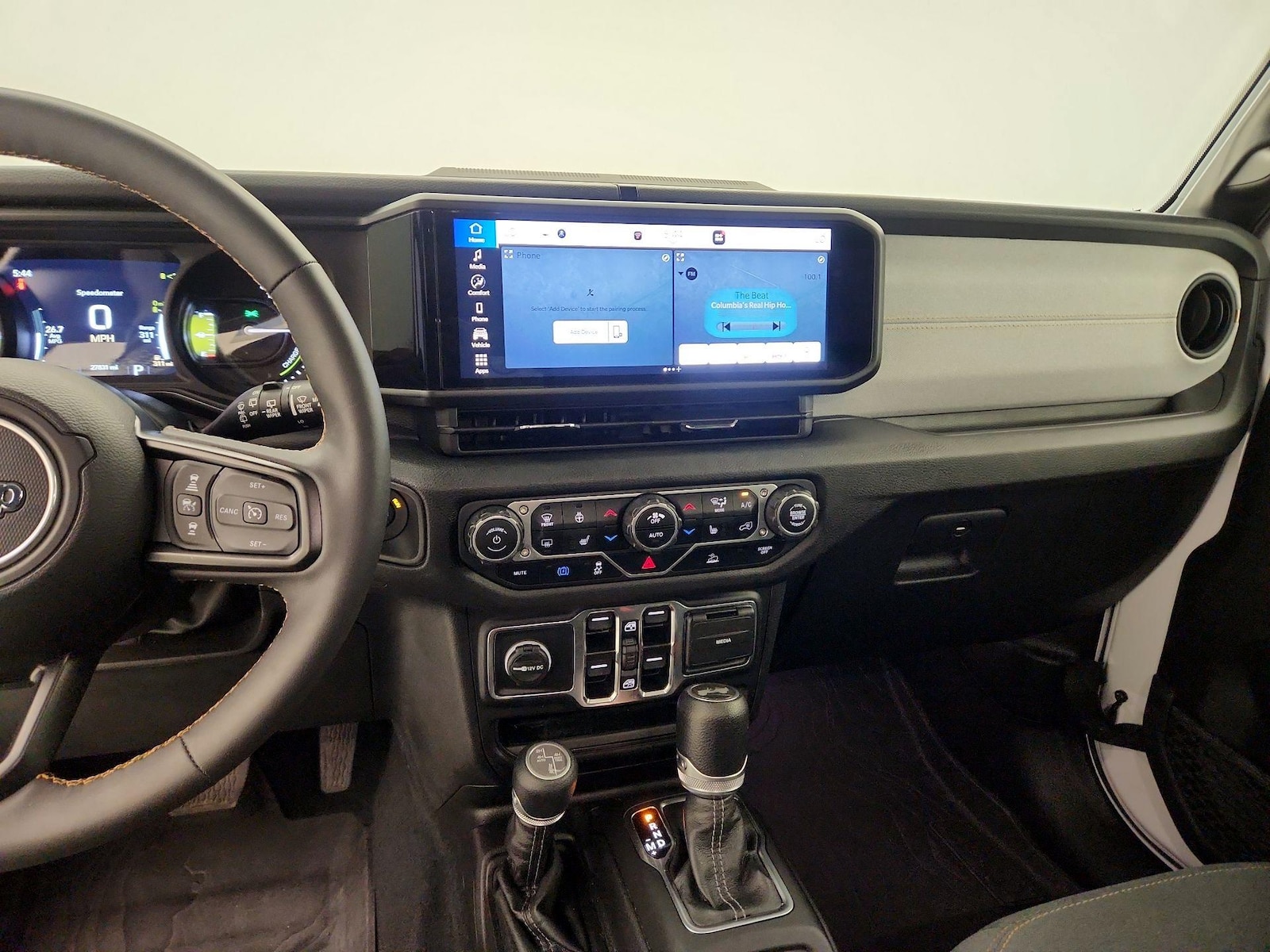Apple CarPlay® & Android Auto™