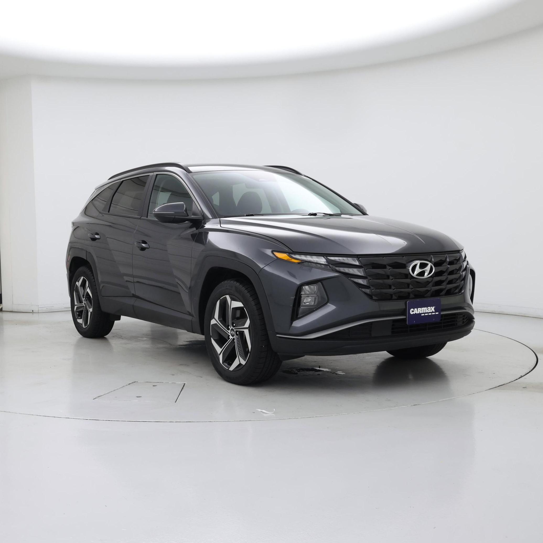 Gray 2024 Hyundai Tucson SUV / Crossover All-Wheel Drive Automatic