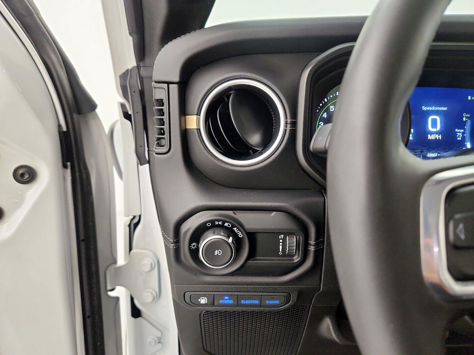 2024 Jeep Wrangler 4xe Sahara 4XE - Photo 14