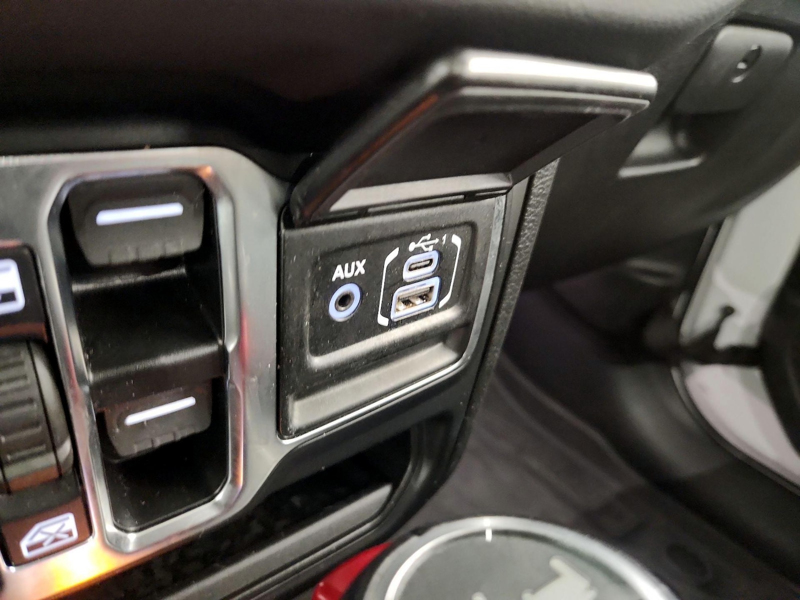 2024 Jeep Wrangler 4xe Sahara 4XE - Photo 20