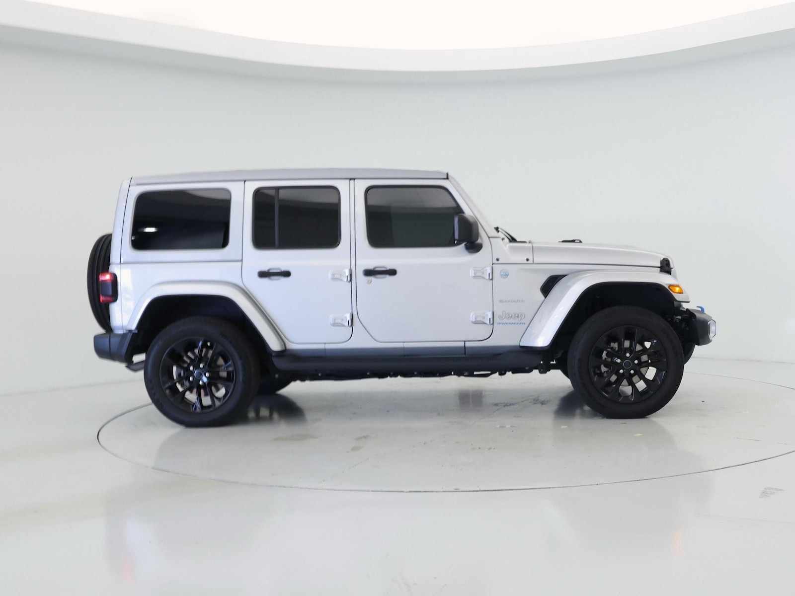 2024 Jeep Wrangler 4xe Sahara 4XE - Photo 8