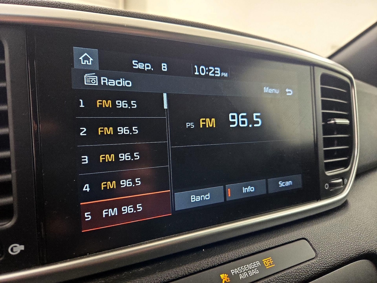 2020 Kia Sportage S - Photo 17