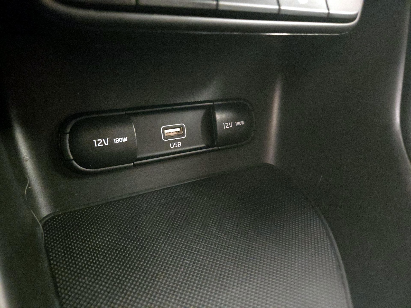 2020 Kia Sportage S - Photo 20