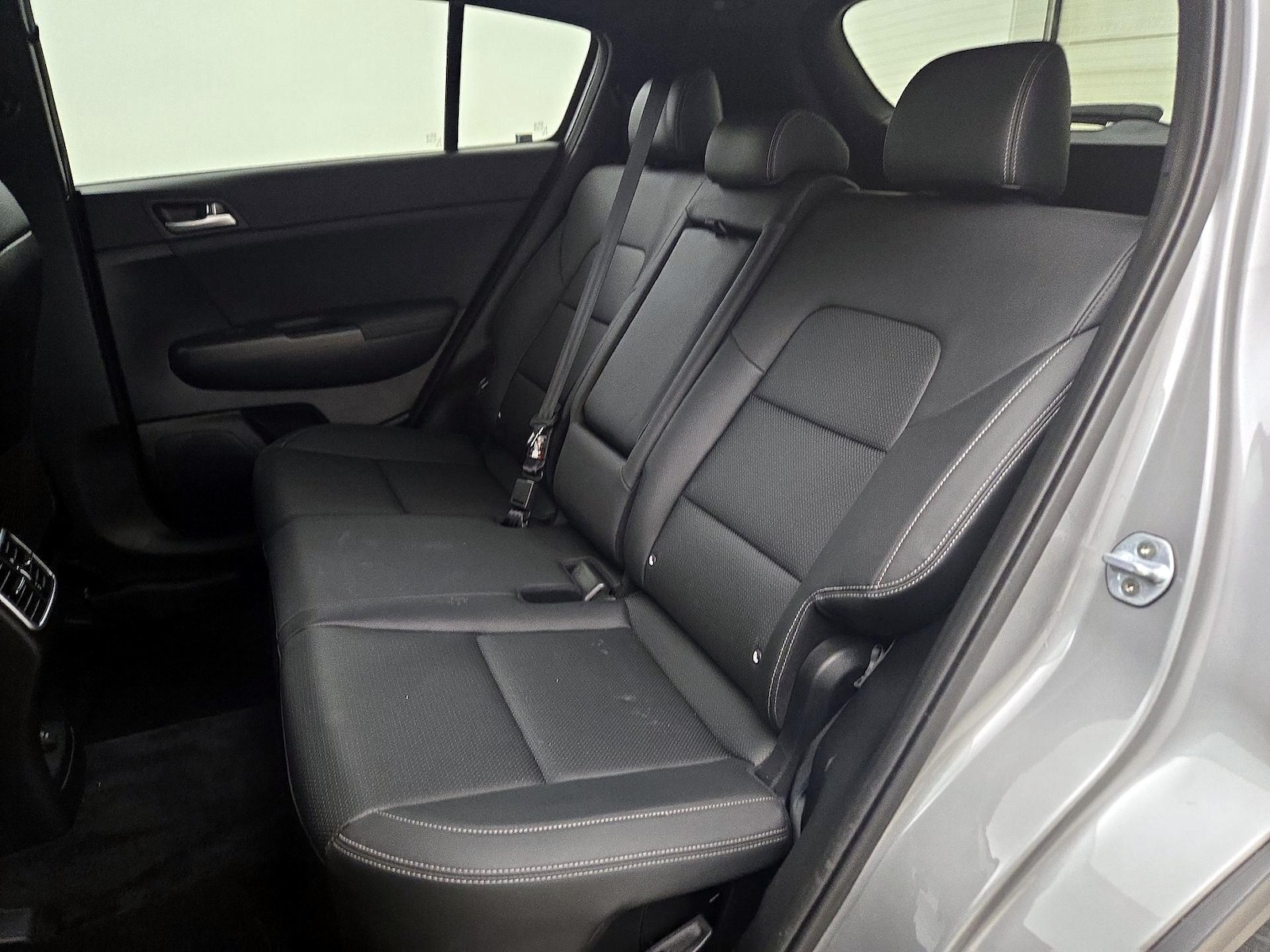 2020 Kia Sportage S - Photo 21
