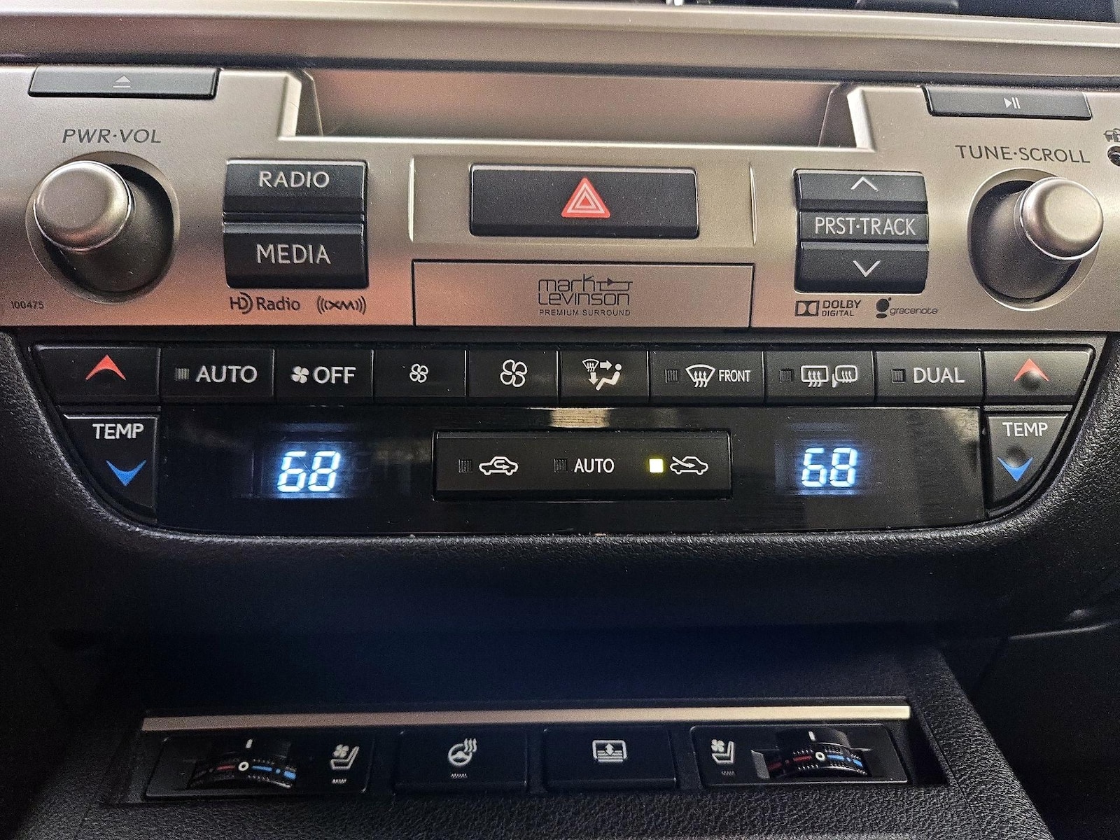 2015 Lexus ES 350 - Photo 18